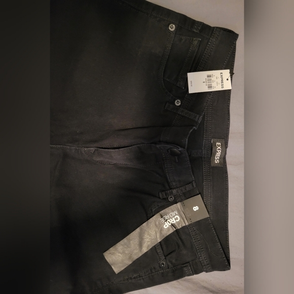 Express Mid Rise Cropped Pants - Picture 2 of 3